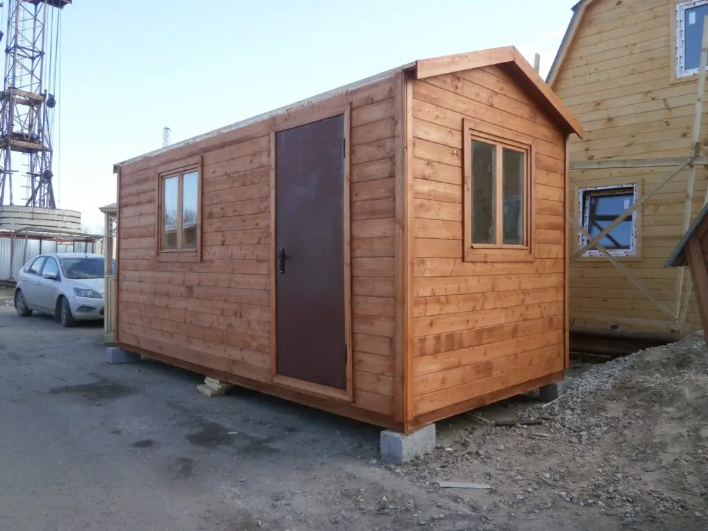 Бытовка р-р 5x2,4 с перегородкой, арт. 079