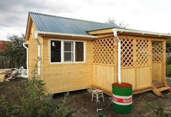 Садовый домик р-р 5x3 с крыльцом р-р 3x1,5 "Рассвет", арт. 147