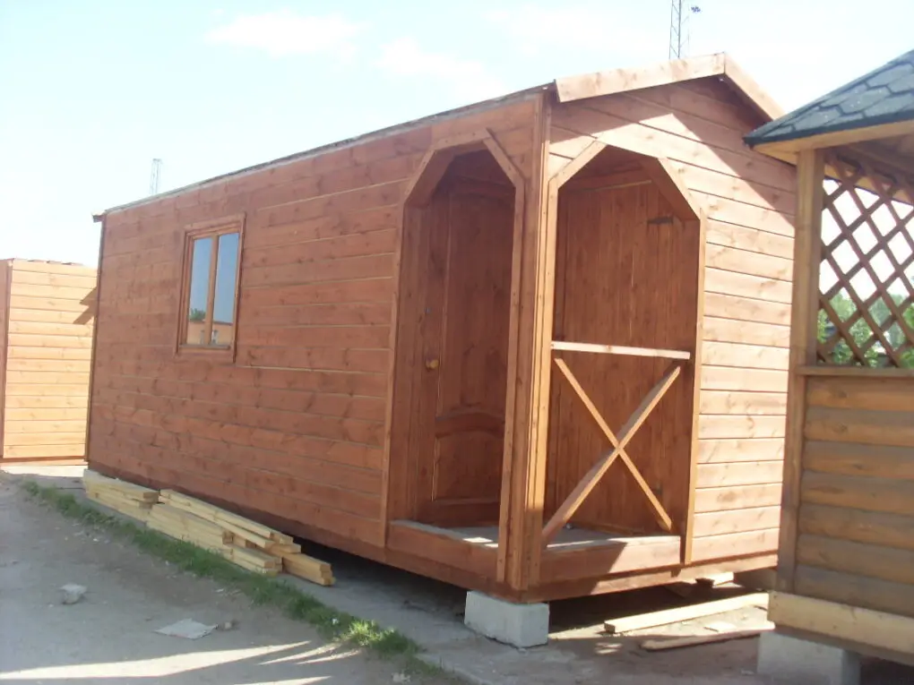 Бытовка р-р 6*2,45 с крыльцом и хоз. блоком "Два в одном", арт. 004